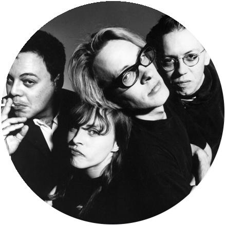 Icon Bettie Serveert