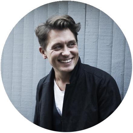 Icon Mark Owen