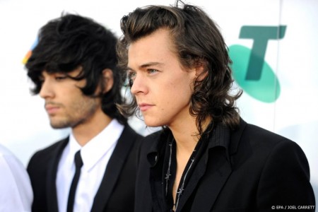 Songteksten.net - Harry Styles verrast met nieuwe single en videoclip