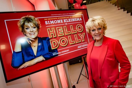 Songteksten.net - Jan Rot hoopt dat musical Hello Dolly! na corona